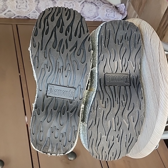 DEMONIA STACK 301G SIZE 8 SILVER GLITTER BOOTS - Picture 14 of 14